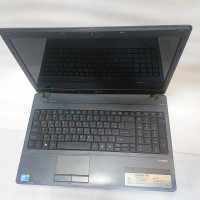 ACER TravelMate 5735