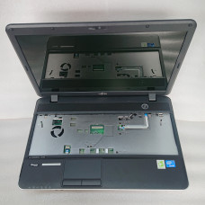 FUJITSU Lifebook AH512