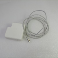 Apple Adapter 16.5 V / 3.65 A Original